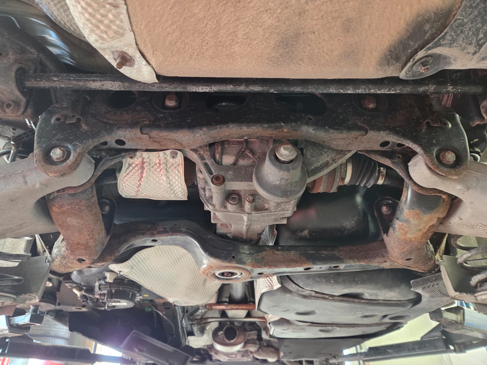 Hinterachse durchgerostet Audi Q5